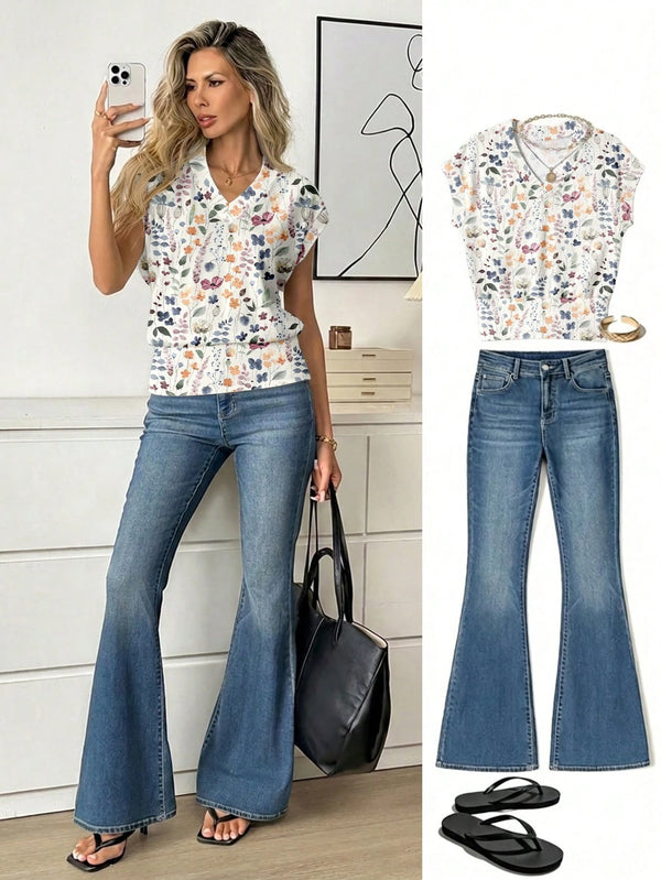 Easowa Women's V-Neck Printed T-Shirt, Versatile For Summer